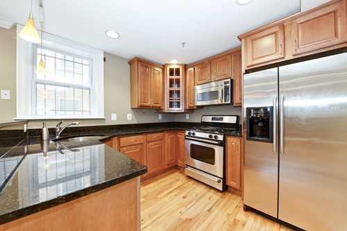 1443 Oak St Nw #T1 - Photo 6 of 18