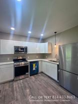 306 Poplar St - Photo 1 of 1