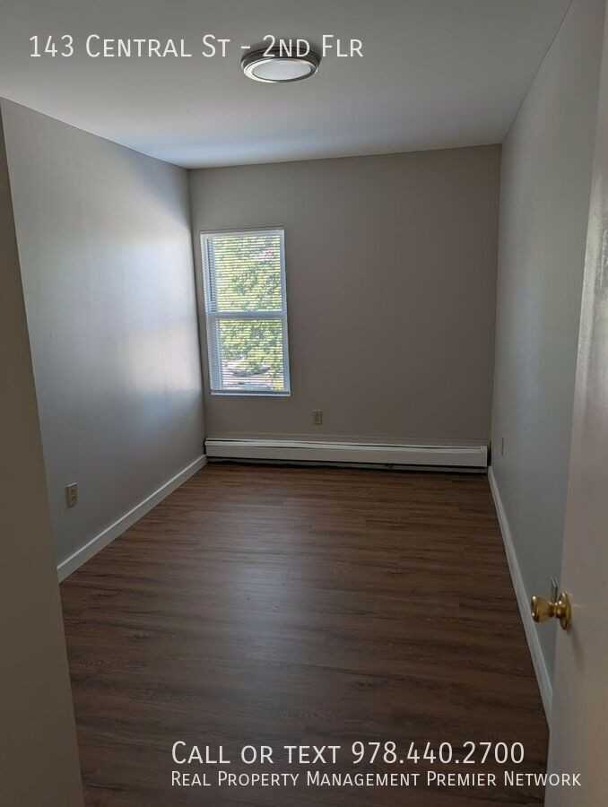 143 Central St #2ndFL - Photo 5 of 14