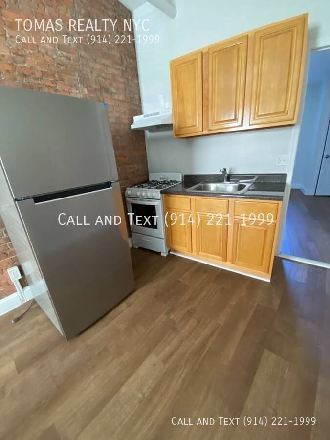 69 N Broadway 69B #69B - Photo 2 of 9