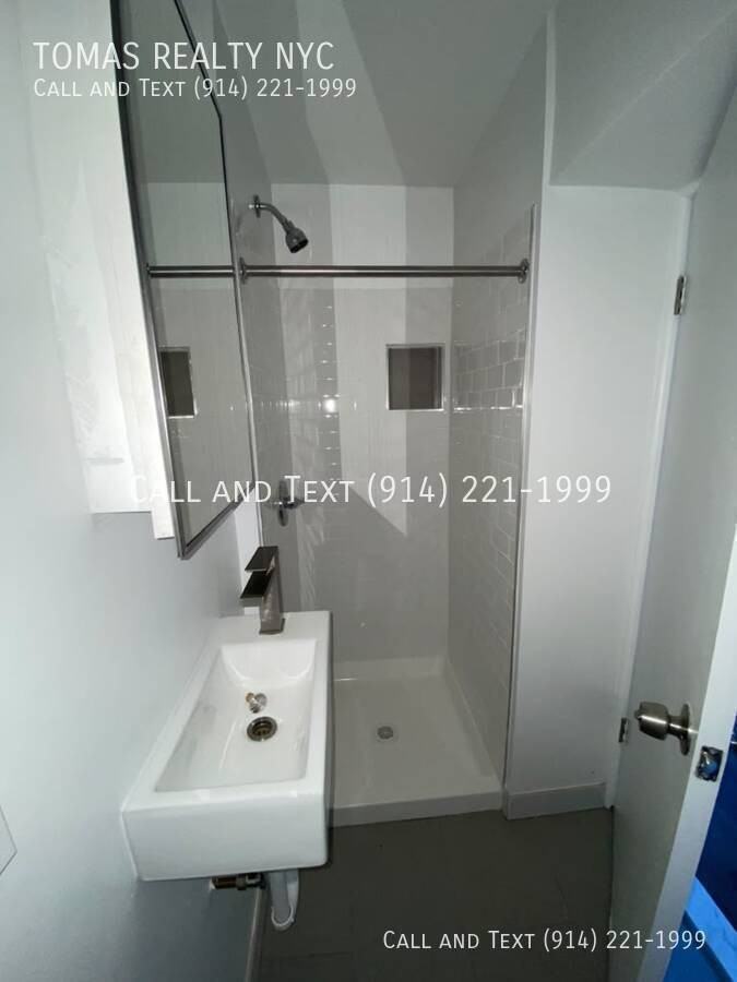 69 N Broadway 69B #69B - Photo 5 of 9