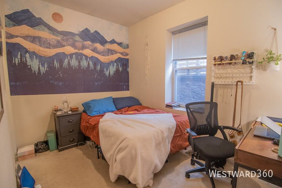 1756 W Crystal St #2R - Photo 7 of 11