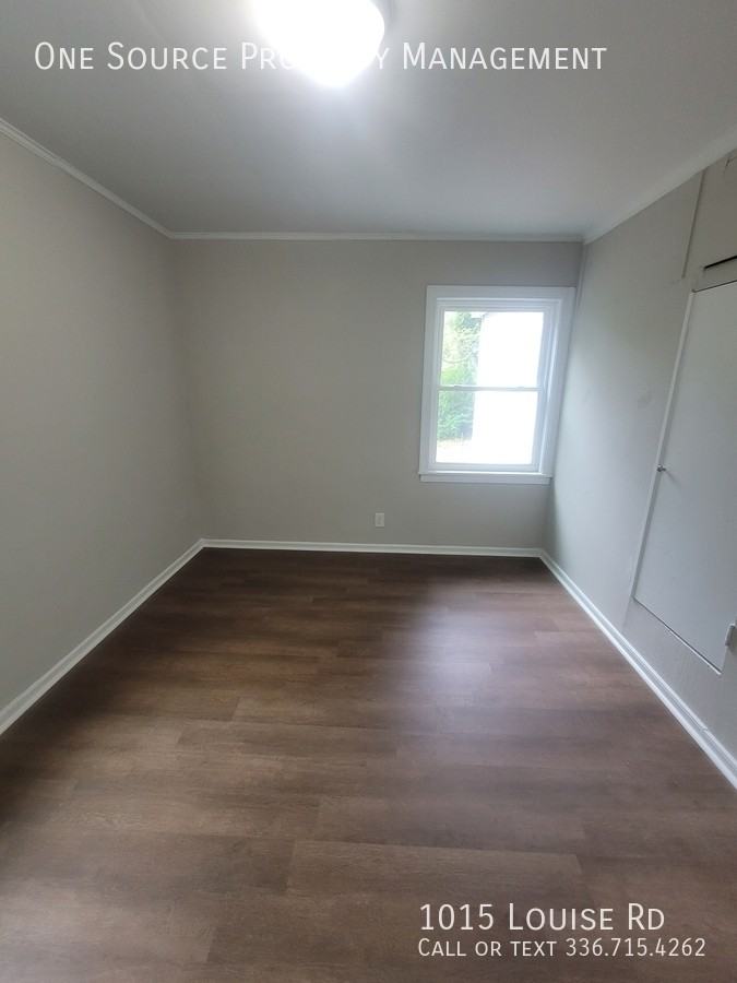1015 Louise Rd - Photo 4 of 11
