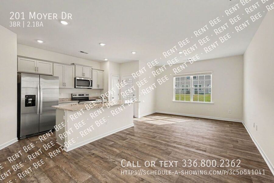 201 Moyer Dr - Photo 7 of 22