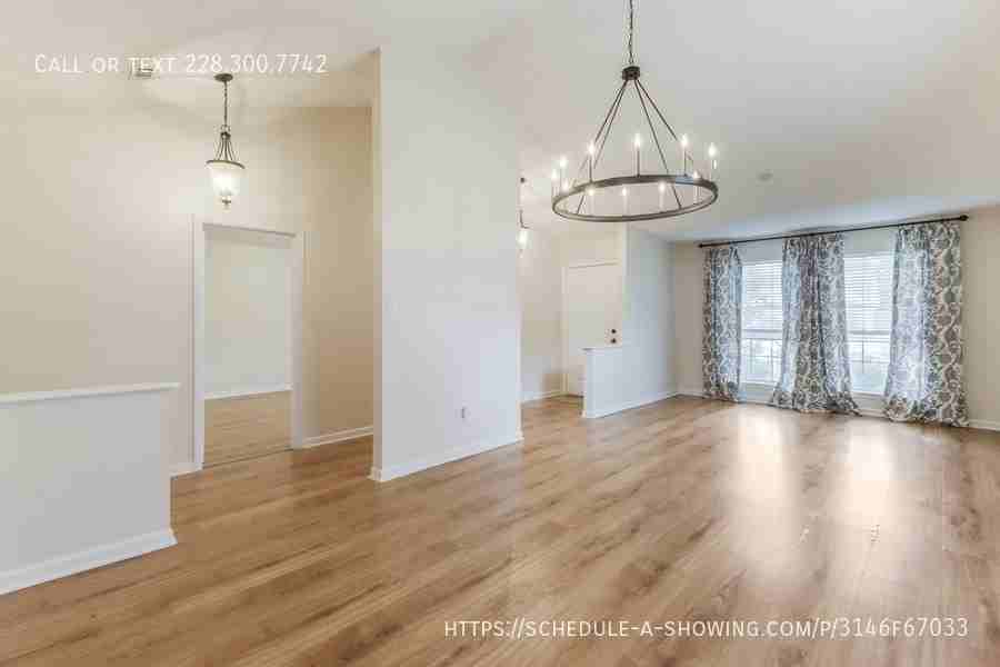 3612 Miles Ln - Photo 2 of 23