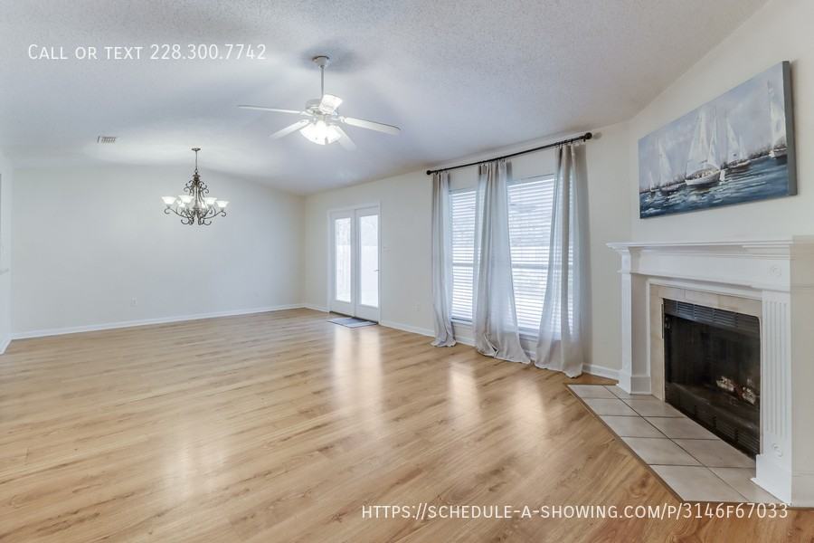 3612 Miles Ln - Photo 6 of 23
