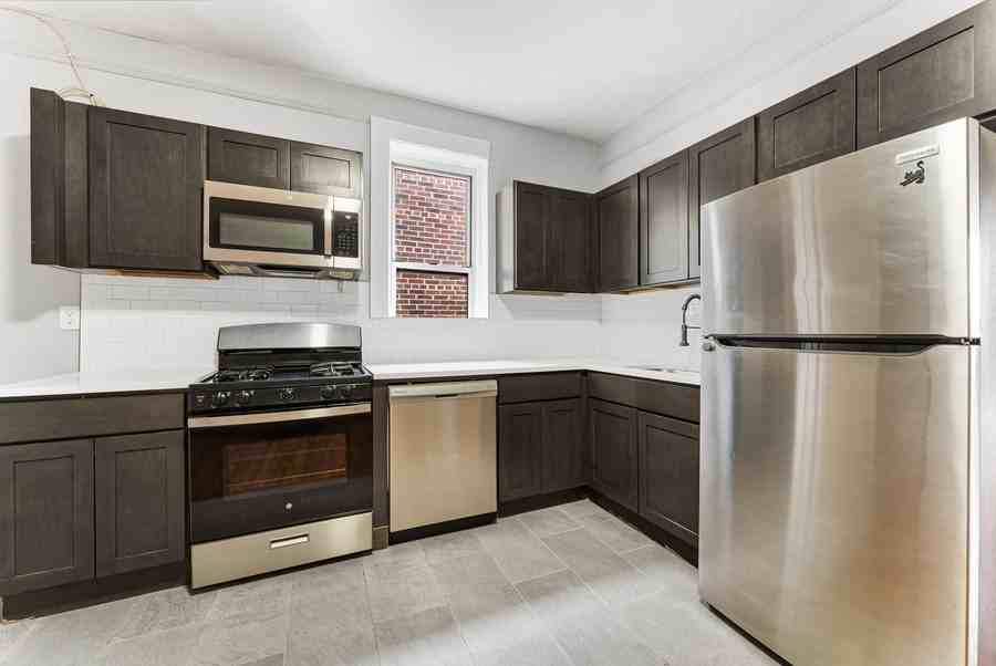 758 Jersey Ave #E6 - Photo 6 of 9