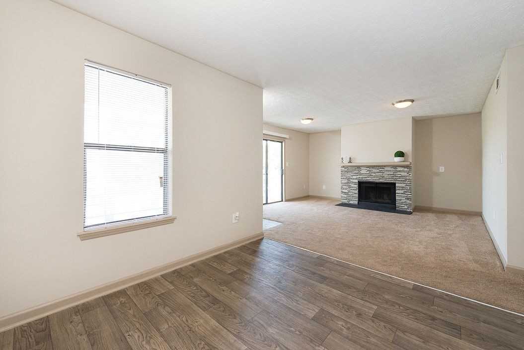 Edgewater on Lanier - Photo 6 of 31