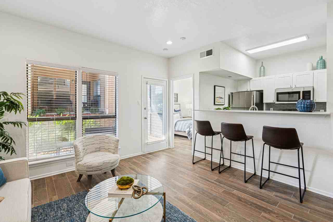 Hidden Ridge Apartments - Photo 5 of 30