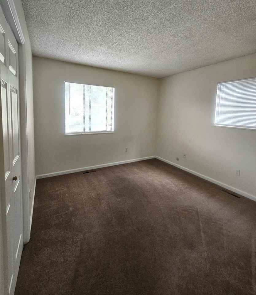 1617 Centaur Cir #1 - Photo 7 of 17
