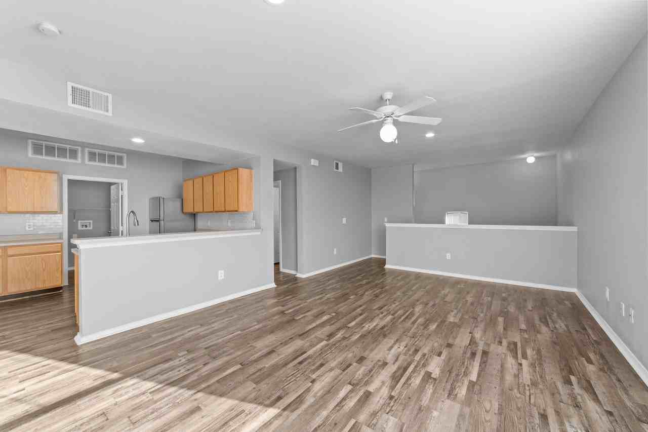 Burkburnett Residences - Photo 4 of 30