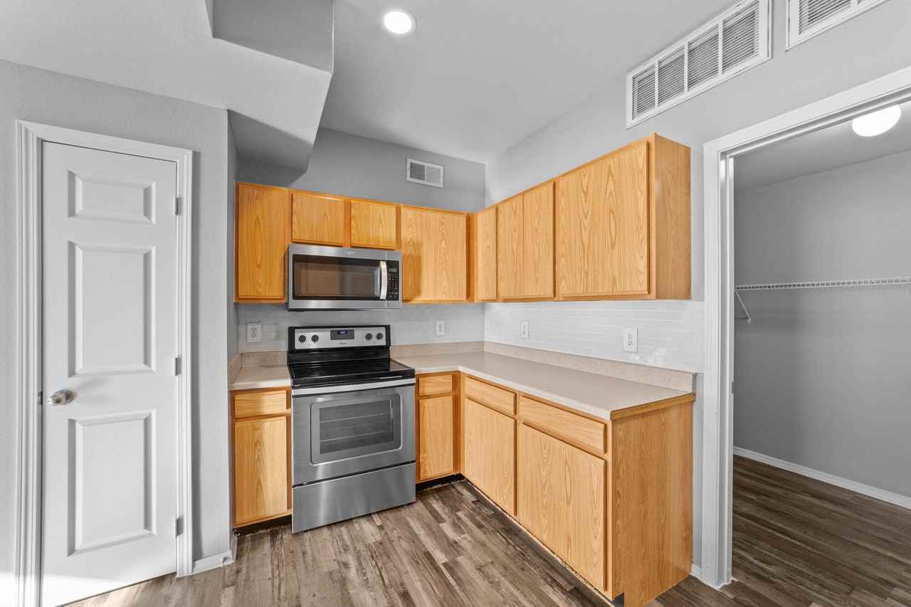 Burkburnett Residences - Photo 5 of 30