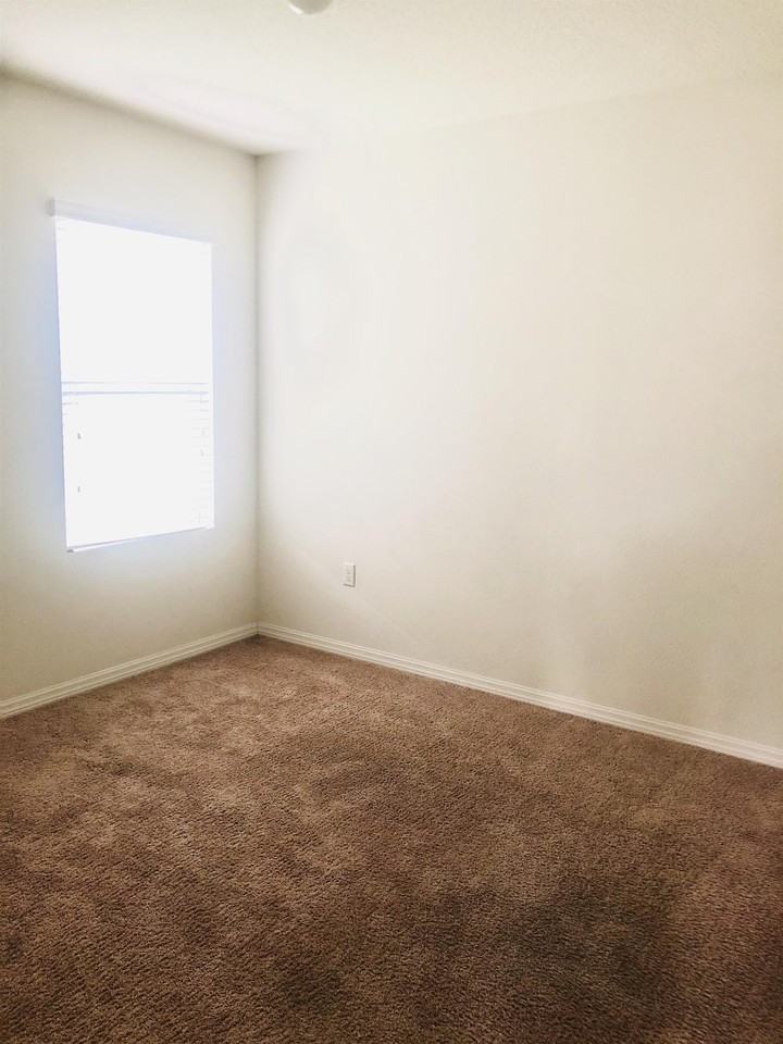 2222 Sequoia Way #1 - Photo 7 of 16