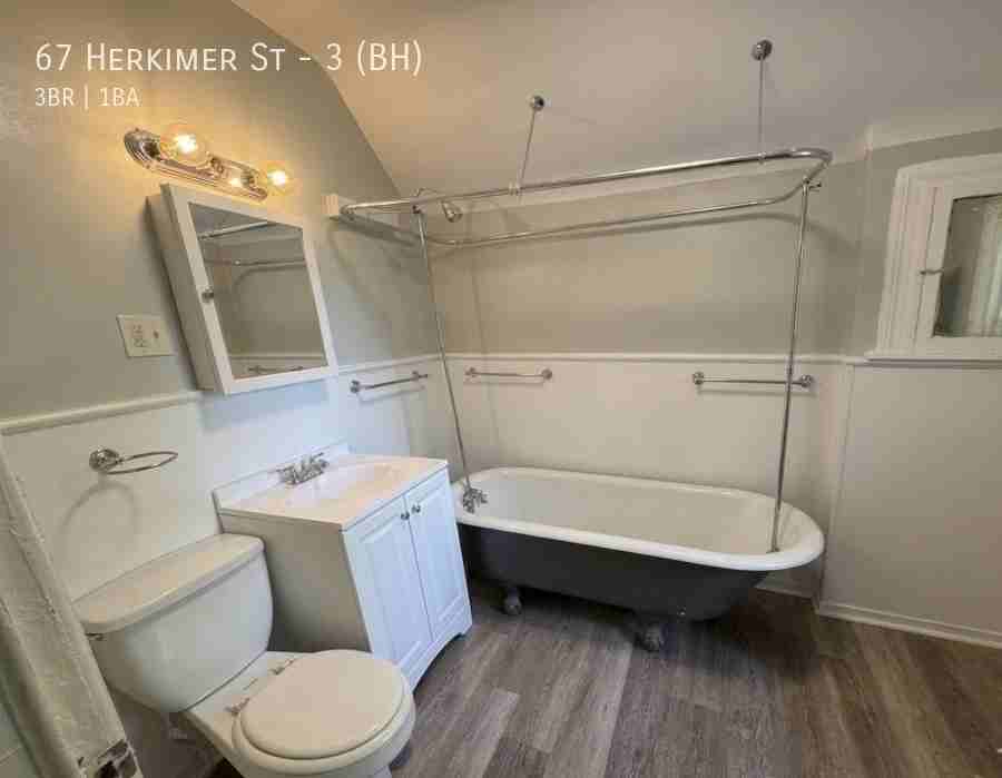67 Herkimer St #3BH - Photo 2 of 6