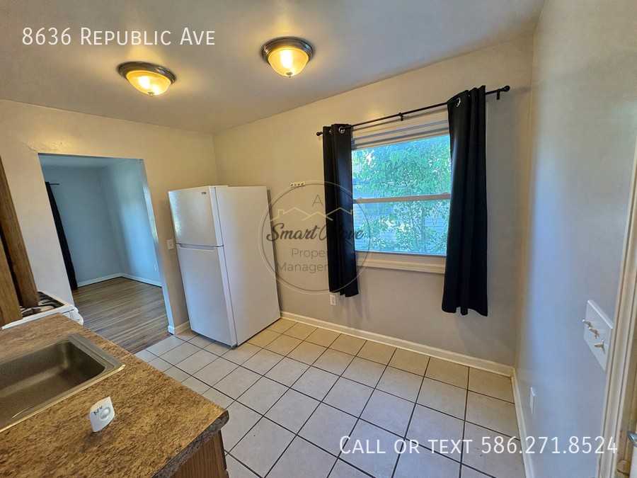 8636 Republic Ave - Photo 6 of 15