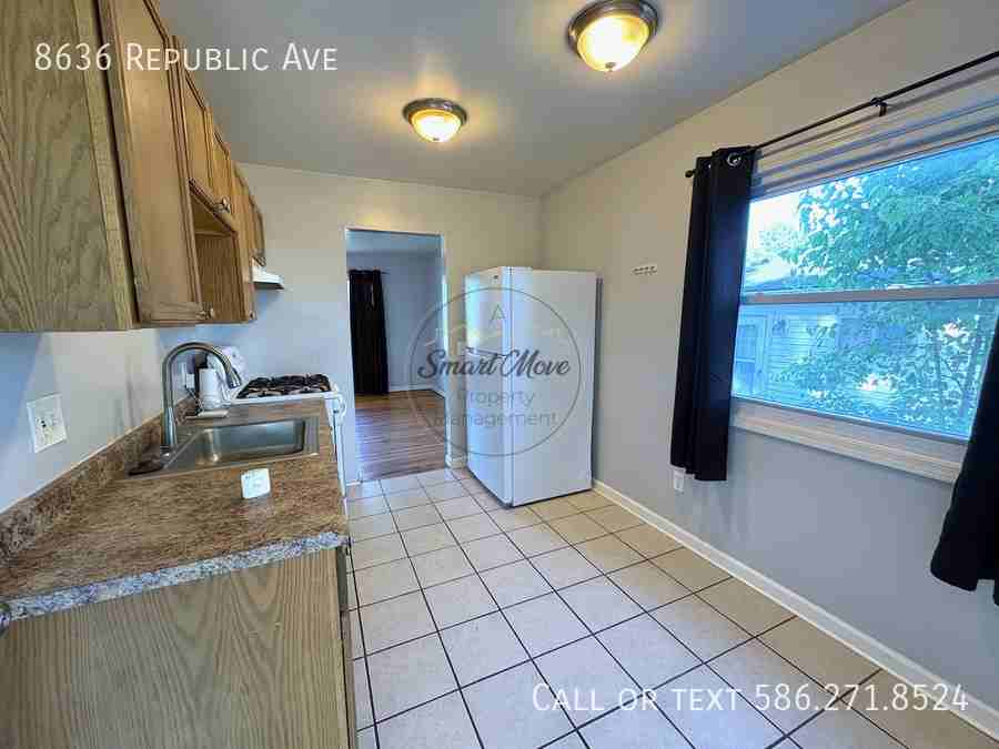 8636 Republic Ave - Photo 7 of 15
