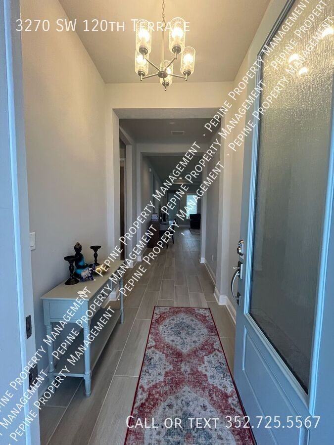 3270 Sw 120th Ter - Photo 3 of 17