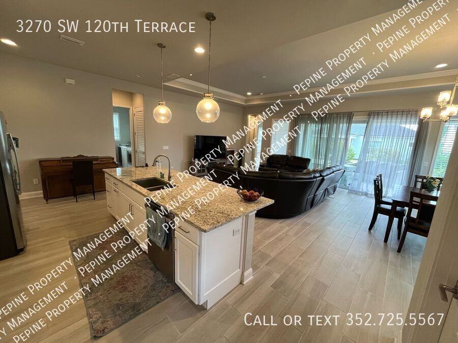 3270 Sw 120th Ter - Photo 6 of 17