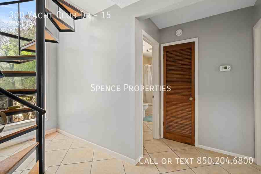 300 Yacht Club Dr #15 - Photo 6 of 50