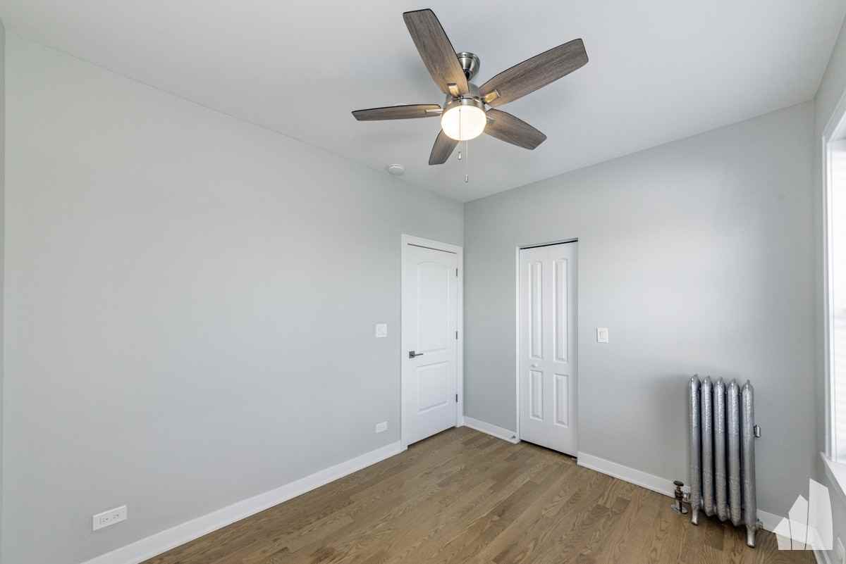 3925 N Keeler Ave #3933-2E - Photo 5 of 10