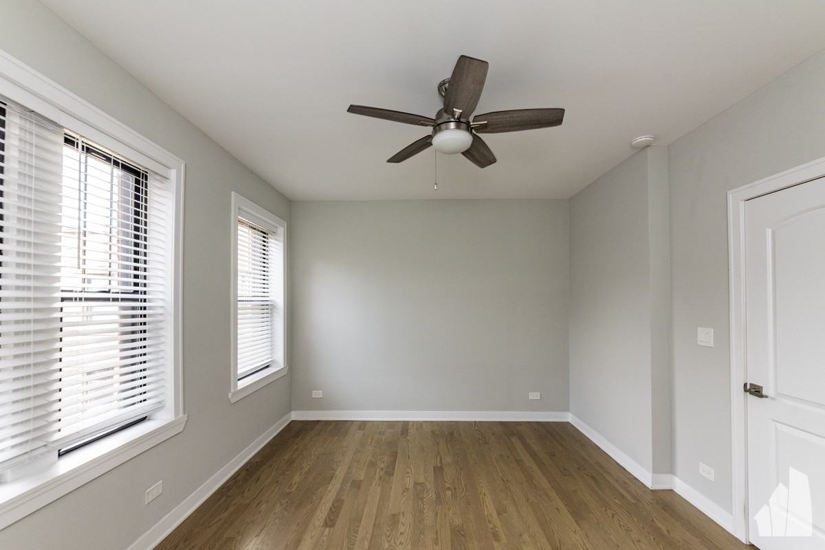 3925 N Keeler Ave #3933-2E - Photo 6 of 10