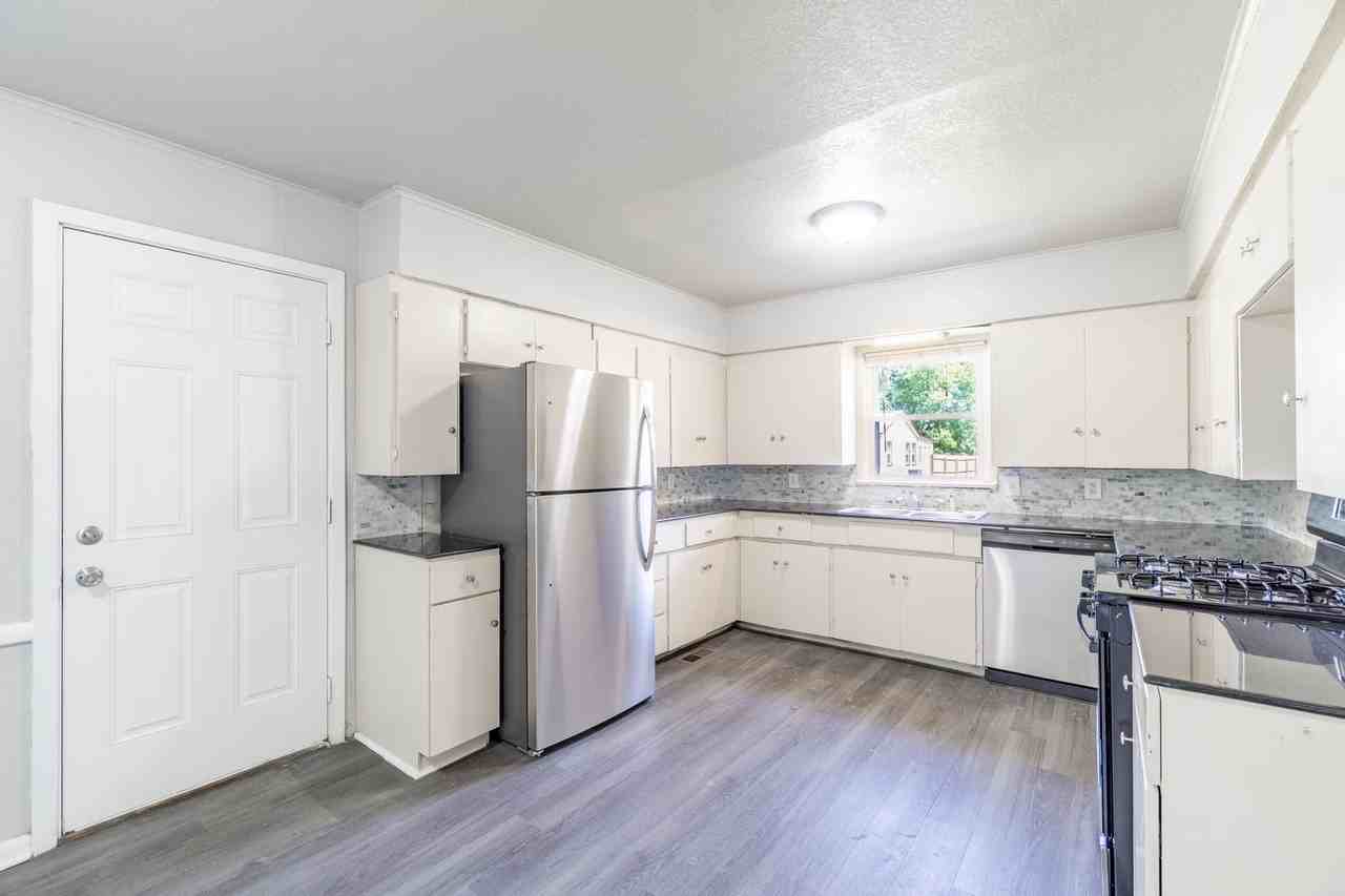3806 Armour St - Photo 7 of 18