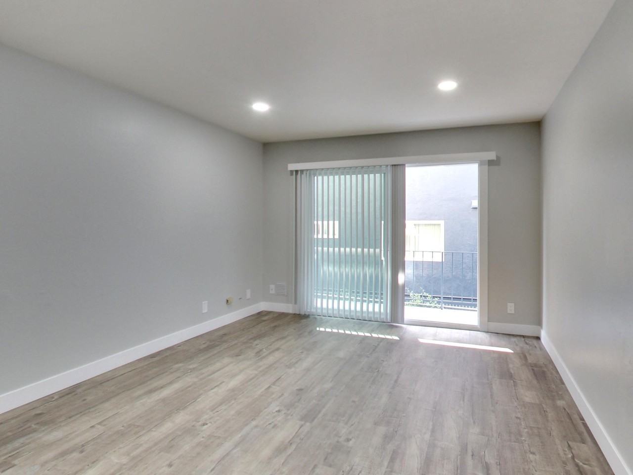 41 Moss Ave #103 - Photo 7 of 29