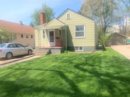 featured image of 629 S Whitcomb St