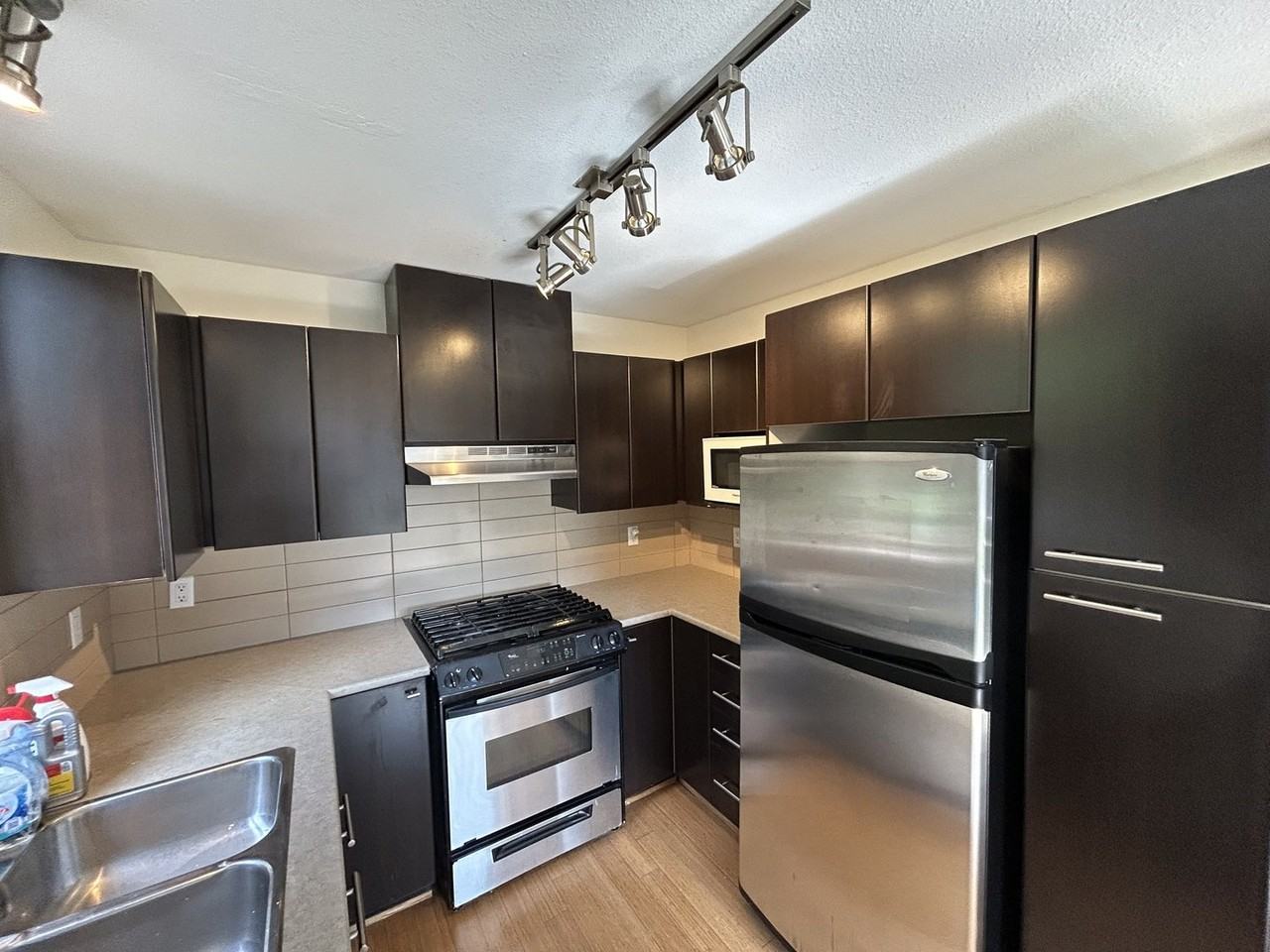 9319 University Cres - Photo 5 of 6
