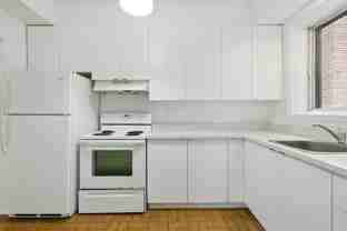 1235 Av Bernard - Photo 1 of 1