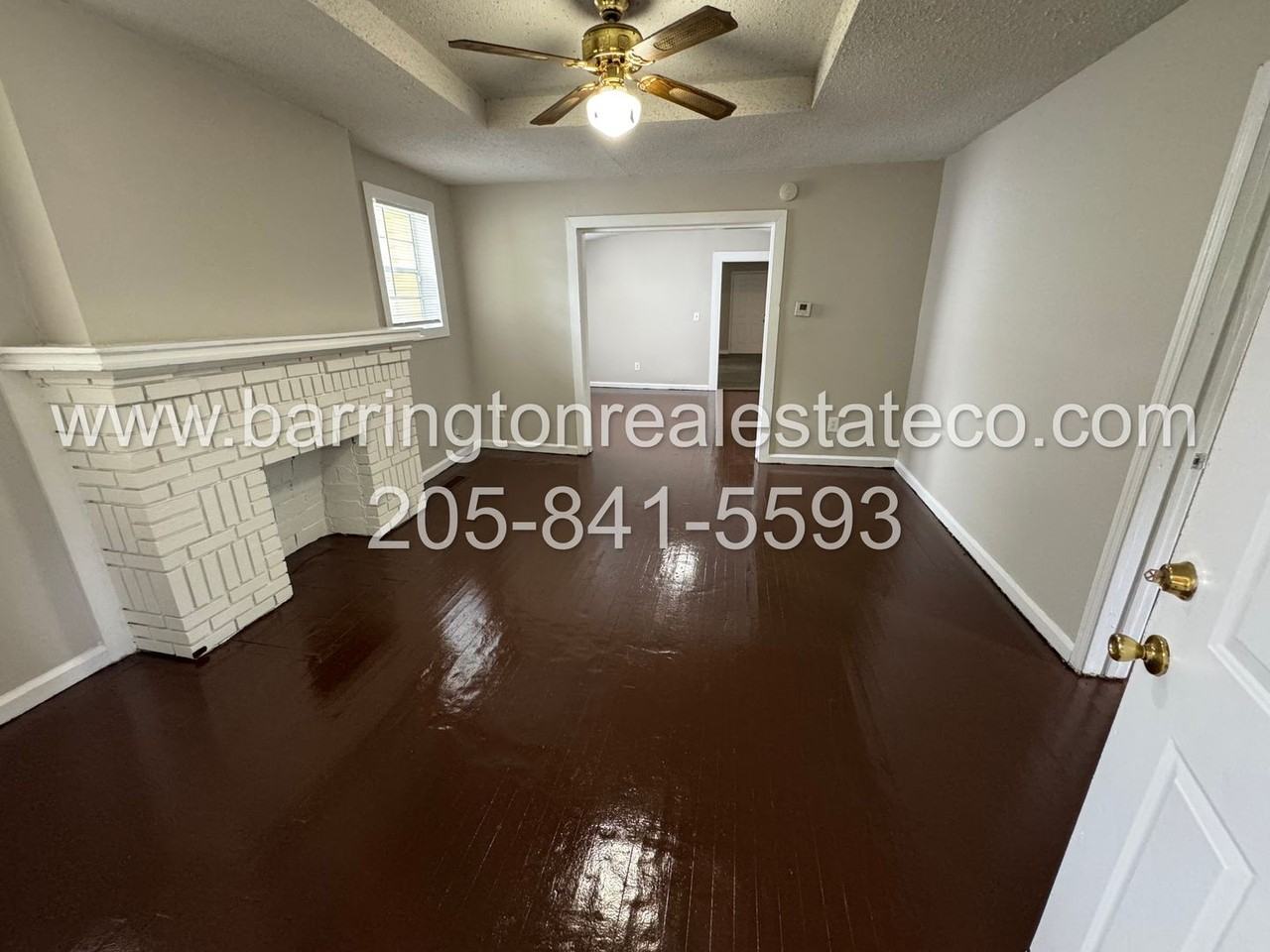 4825 Avenue S - Photo 3 of 6