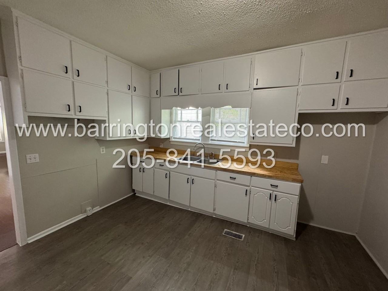 4825 Avenue S - Photo 5 of 6