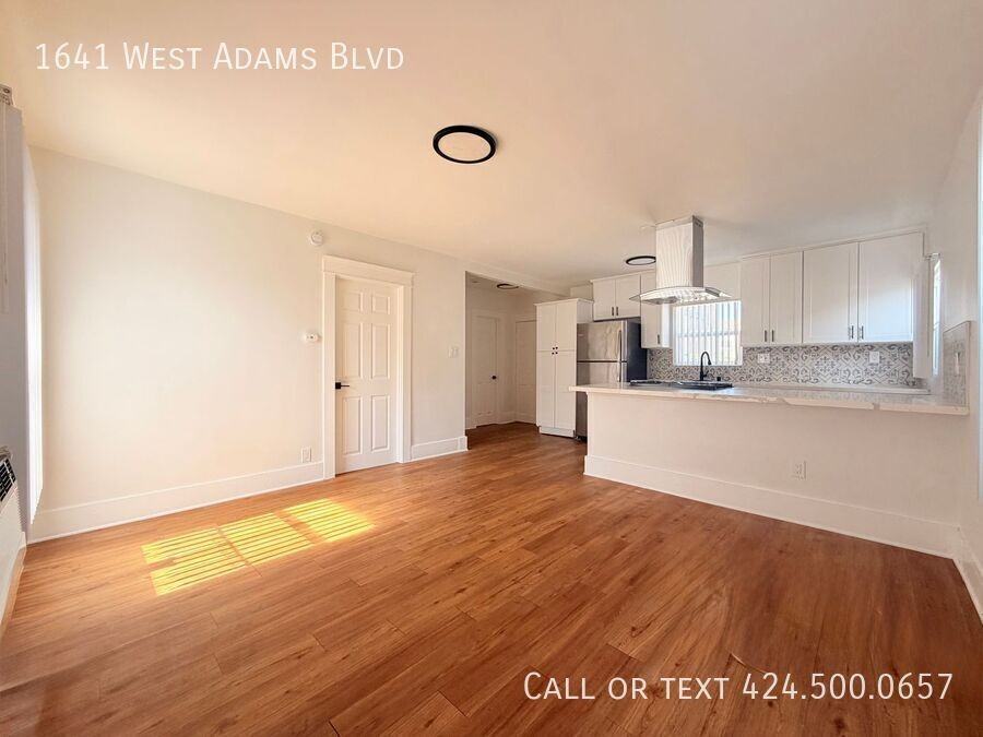 1641 W Adams Blvd - Photo 2 of 16