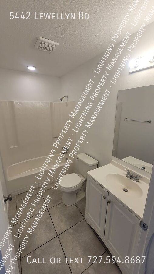 5442 Lewellyn Rd - Photo 6 of 6