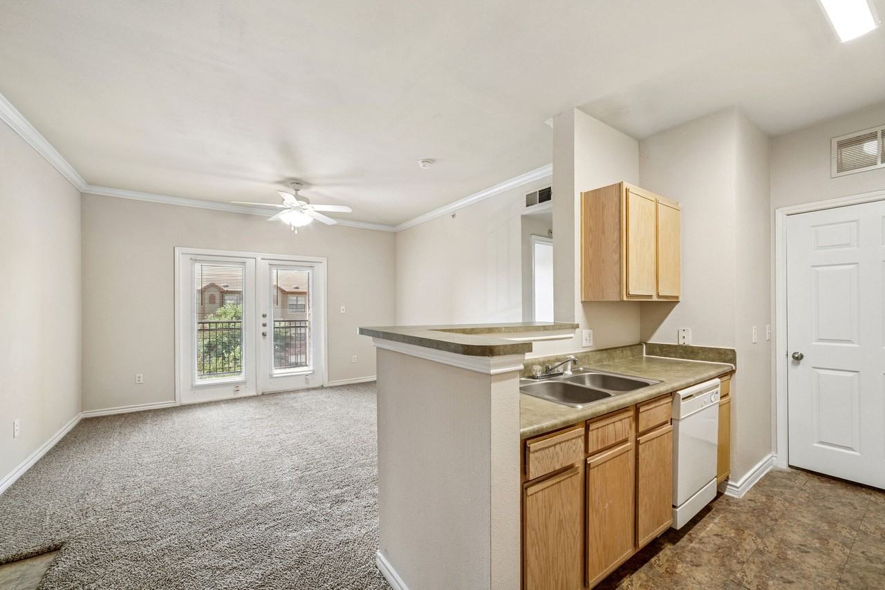 Terraces of Marine Creek - Photo 3 of 42