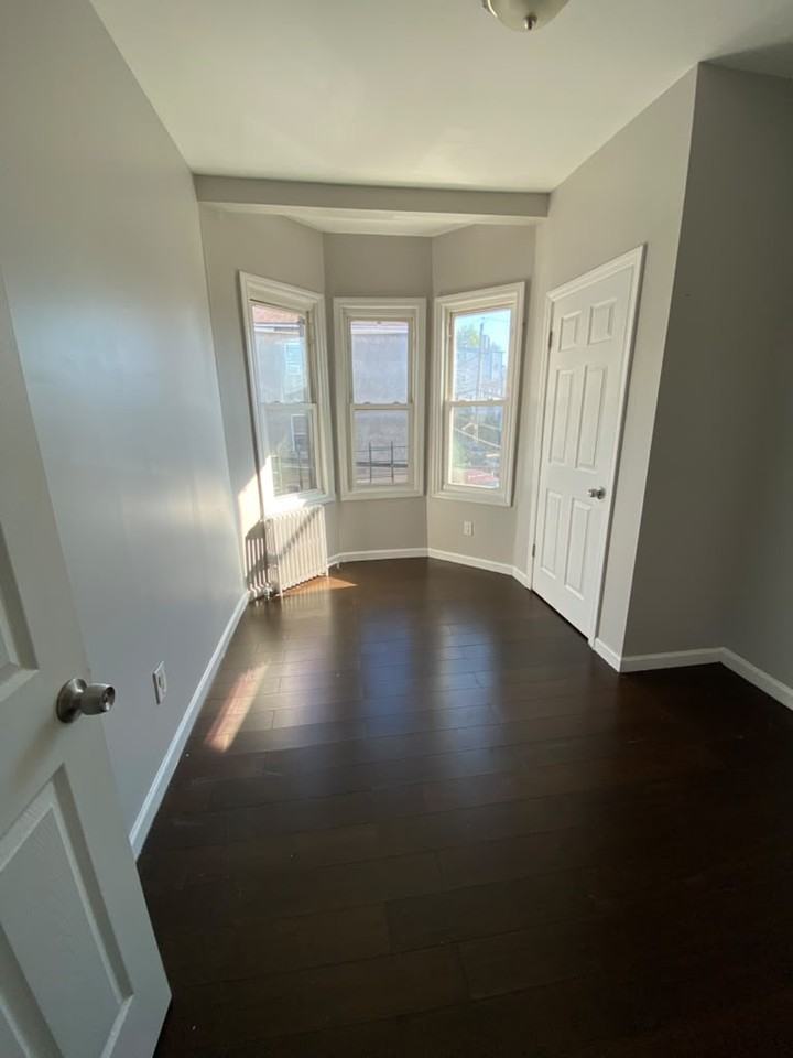 12 Beech St #3 - Photo 4 of 14
