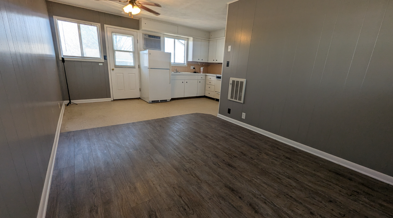 1214 S Blake St #3 - Photo 7 of 8