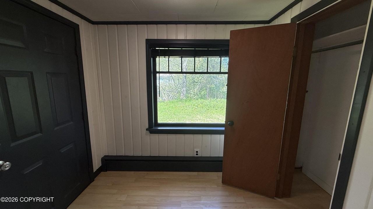808 W 19th Ave - Photo 5 of 23
