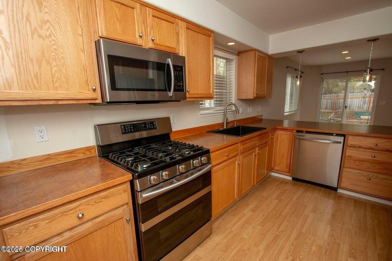11021 Hannah Jane Pl #7 - Photo 2 of 27