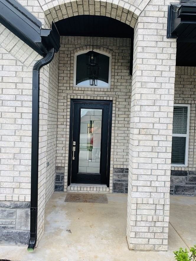 1720 Ella Pl - Photo 2 of 41