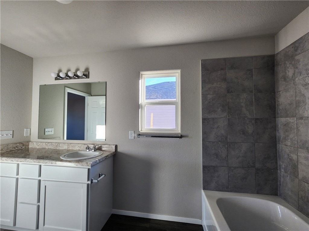 1730 King Rd - Photo 6 of 15