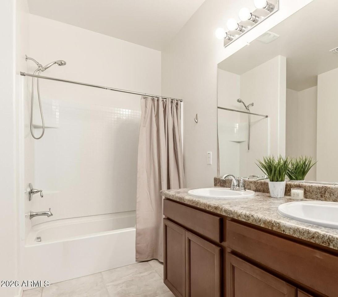 21612 W Kimberly Dr - Photo 6 of 13