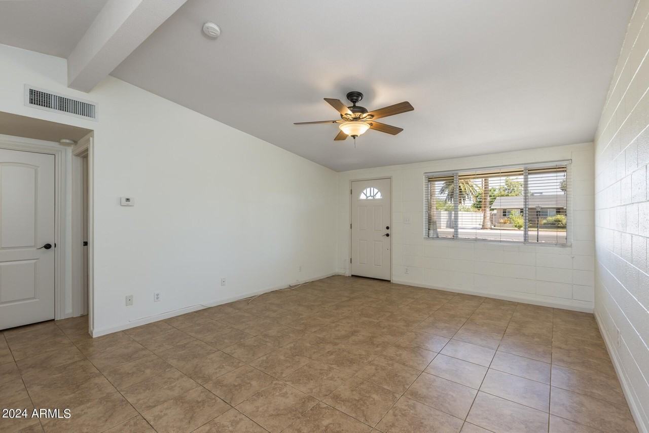 7025 E Wilshire Dr #1 - Photo 6 of 20