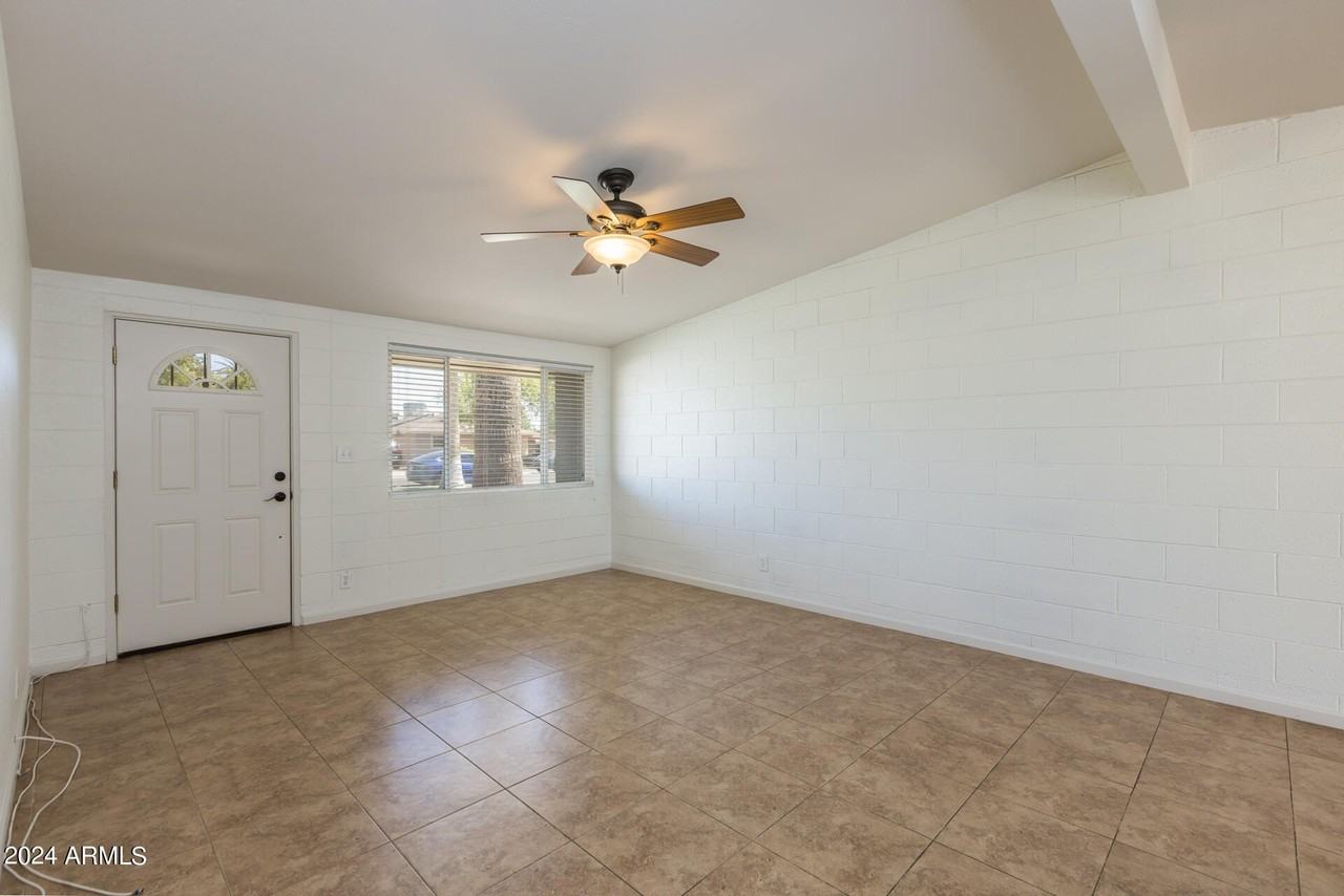 7025 E Wilshire Dr #1 - Photo 7 of 20