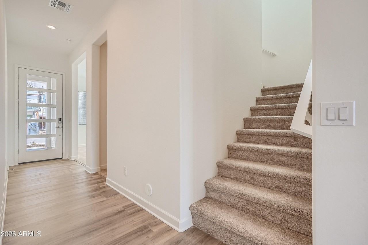 15550 S 181st Ln - Photo 5 of 28