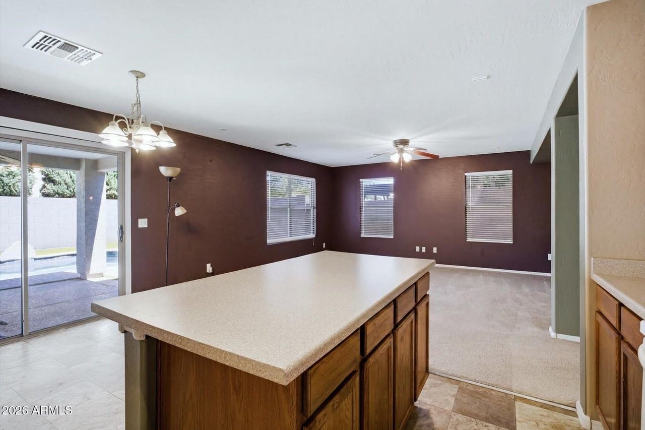 2655 S Sailors Way - Photo 6 of 32