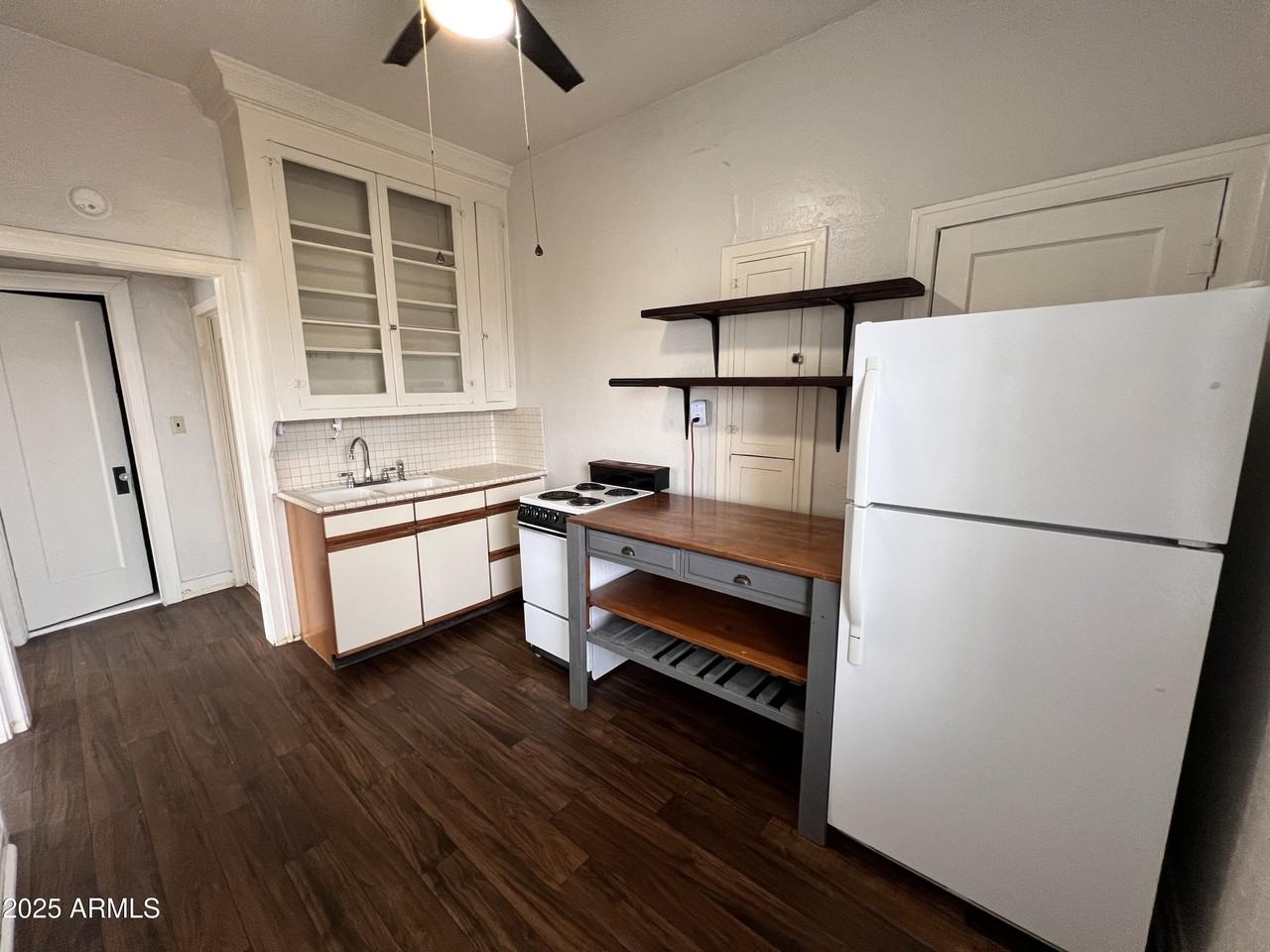902 E Palm Ln #6 - Photo 4 of 27