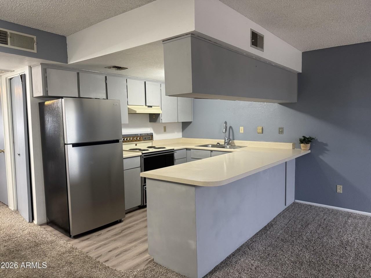 455 N Tegner St #26 - Photo 4 of 17