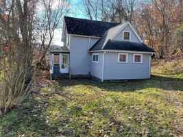 featured image of 29 Bleakley Ave