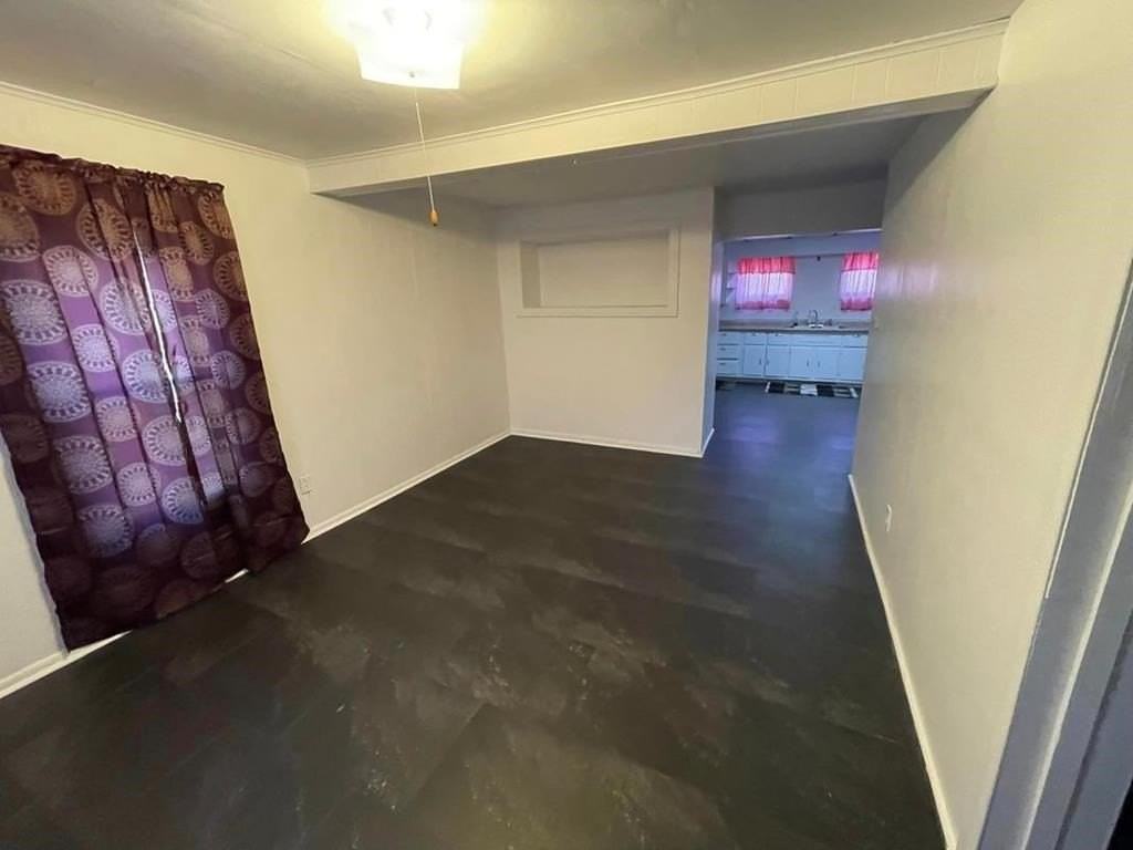 29 Bleakley Ave - Photo 4 of 11